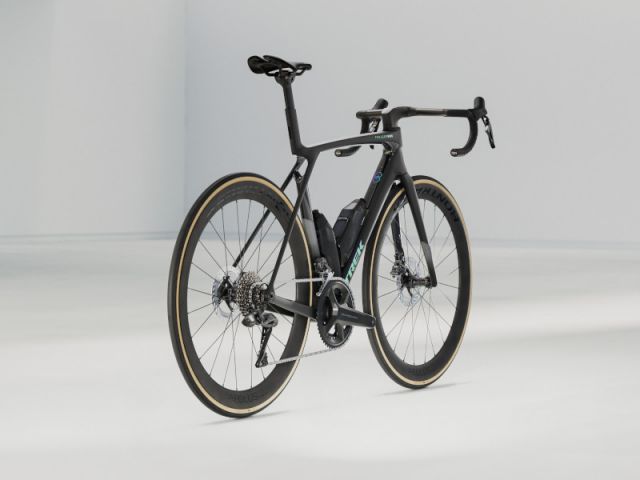 BICI TREK MADONE SLR 7 GEN 8
